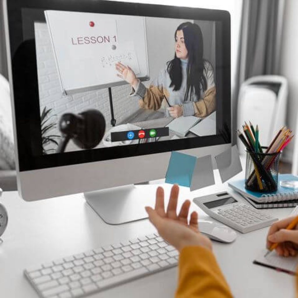 Kelebihan dan Kekurangan Belajar Online