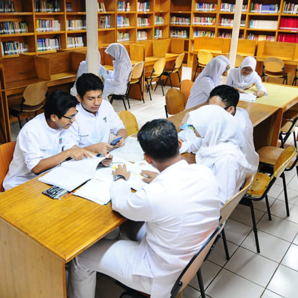 mengapa kerjasama di sekolah sangat diperlukan