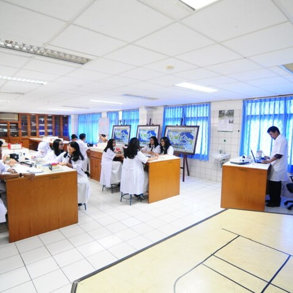eksperimen sains sederhana