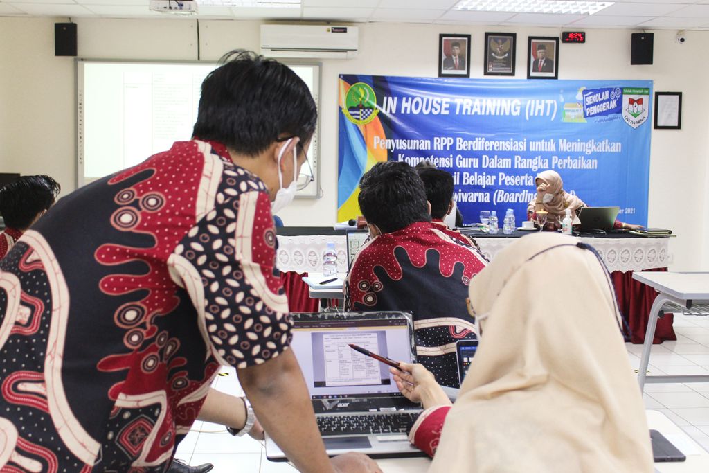 berbagai kompetensi guru abad 21 yang penting dimiliki