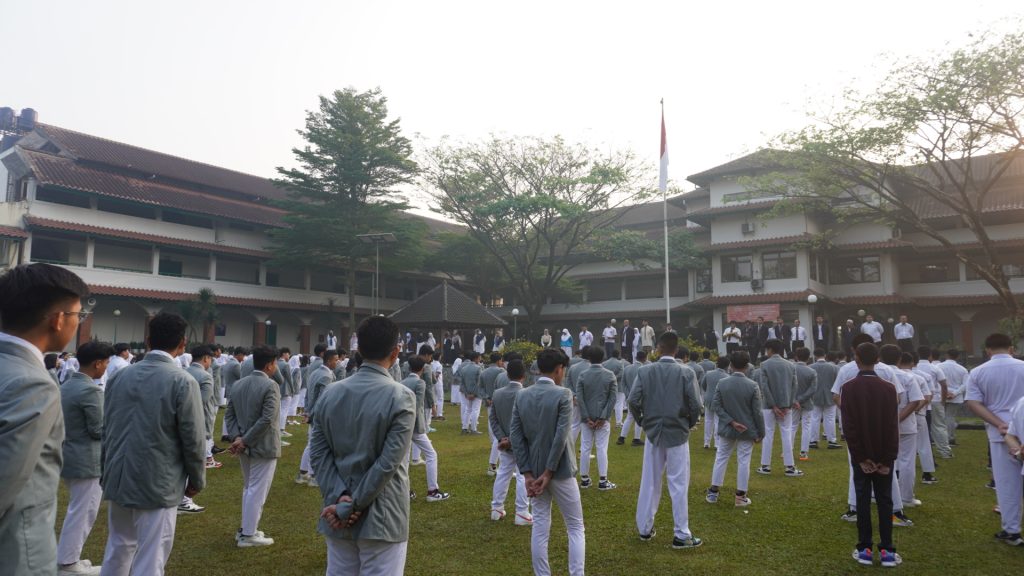 Cara Memilih Sekolah Asrama yang Tepat