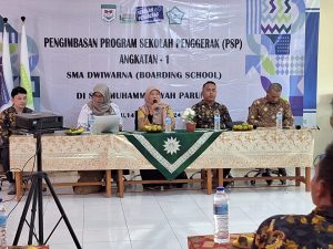 pengimbasan kurikulum merdeka di SMA Dwiwarna (Boarding School)