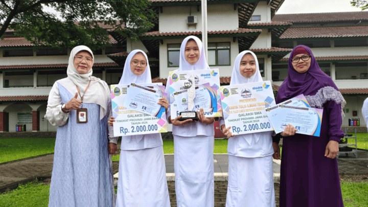 Contoh Prestasi Non Akademik
