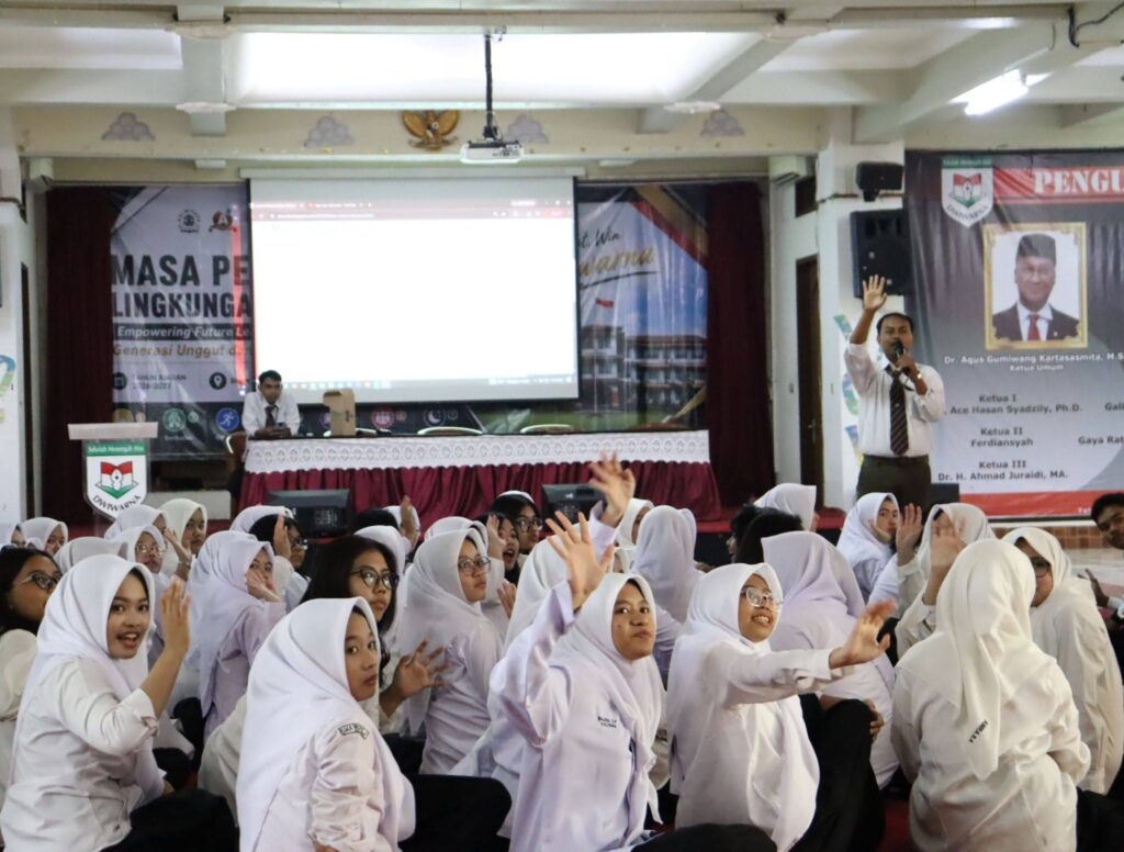 Pentingnya peran peer mentoring di boarding school untuk adaptasi siswa